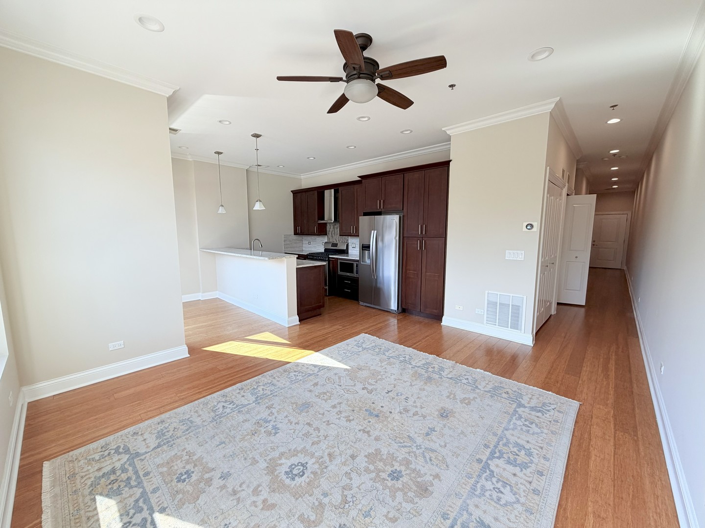 1002 W Van Buren Street Unit: 205