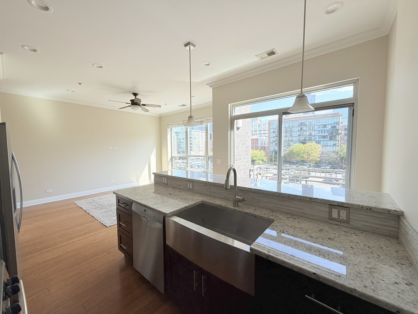 1002 W Van Buren Street Unit: 205