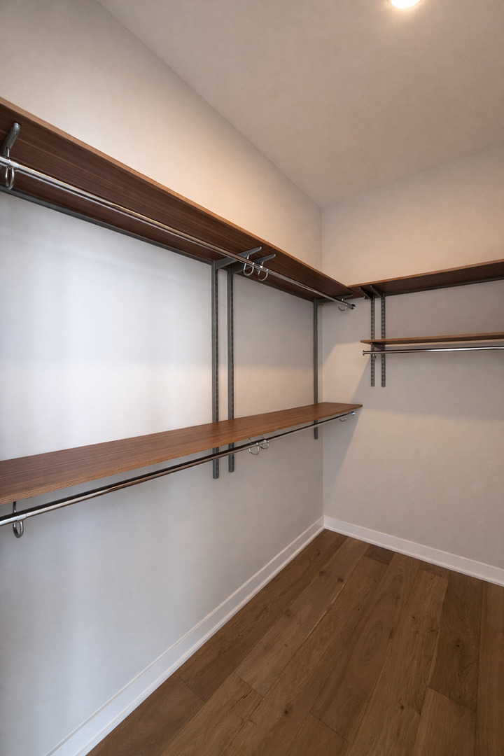 1114 W Carroll Avenue Unit: PH-3301