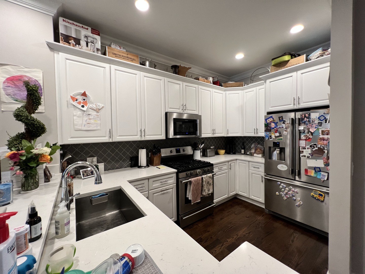 3616 N Bosworth Avenue Unit: 1