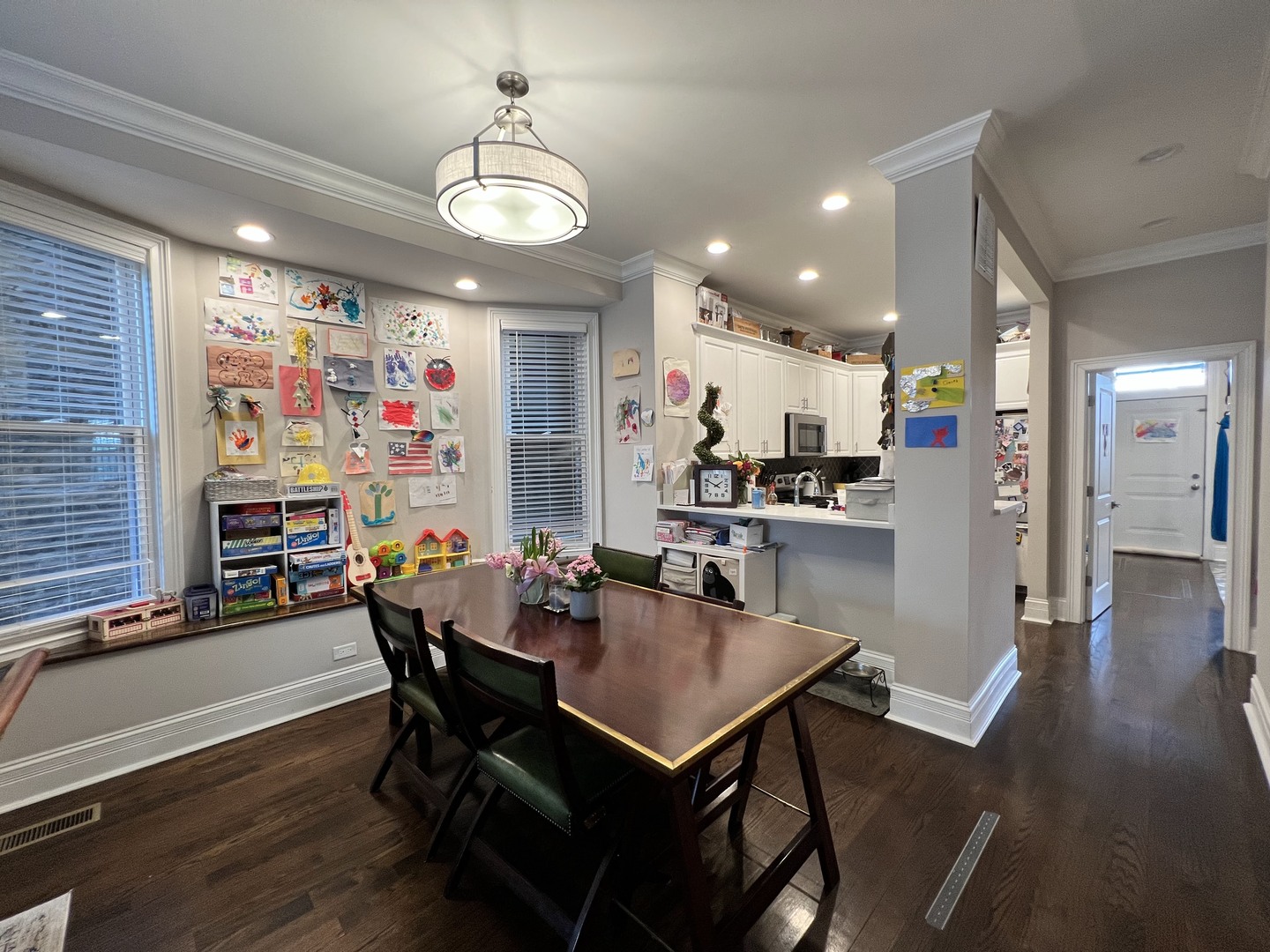 3616 N Bosworth Avenue Unit: 1