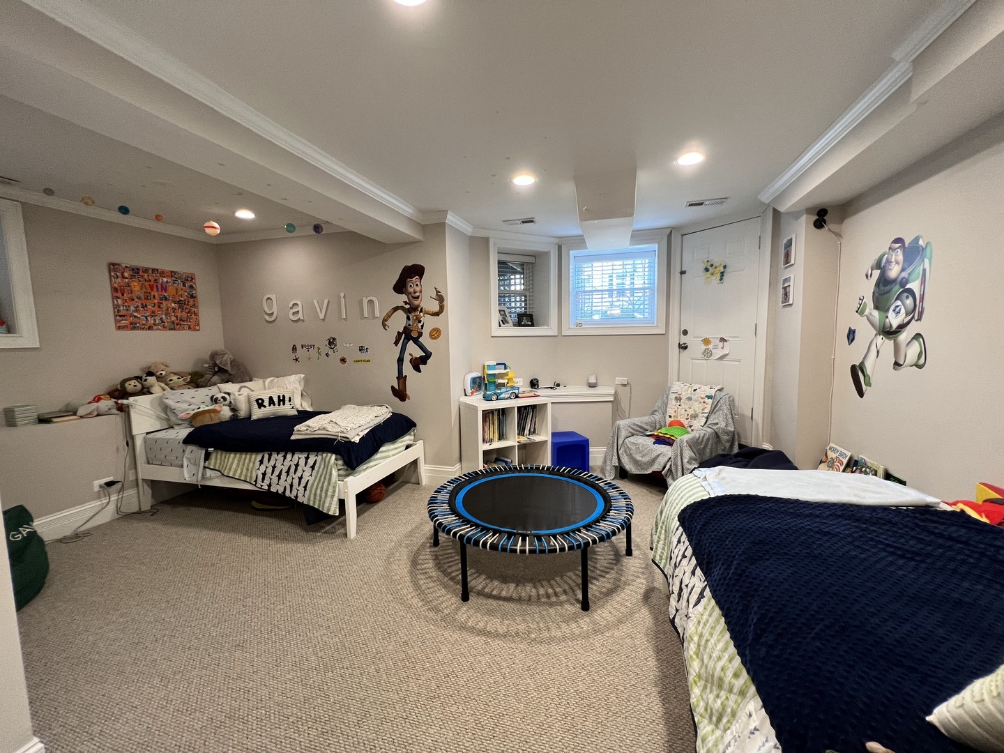 3616 N Bosworth Avenue Unit: 1