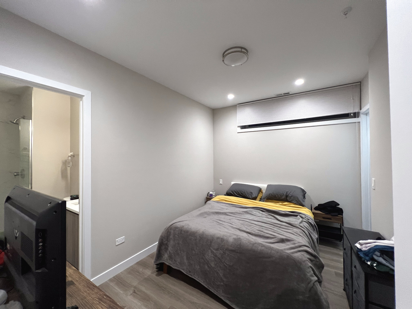 3757 N Sheffield Avenue Unit: 112