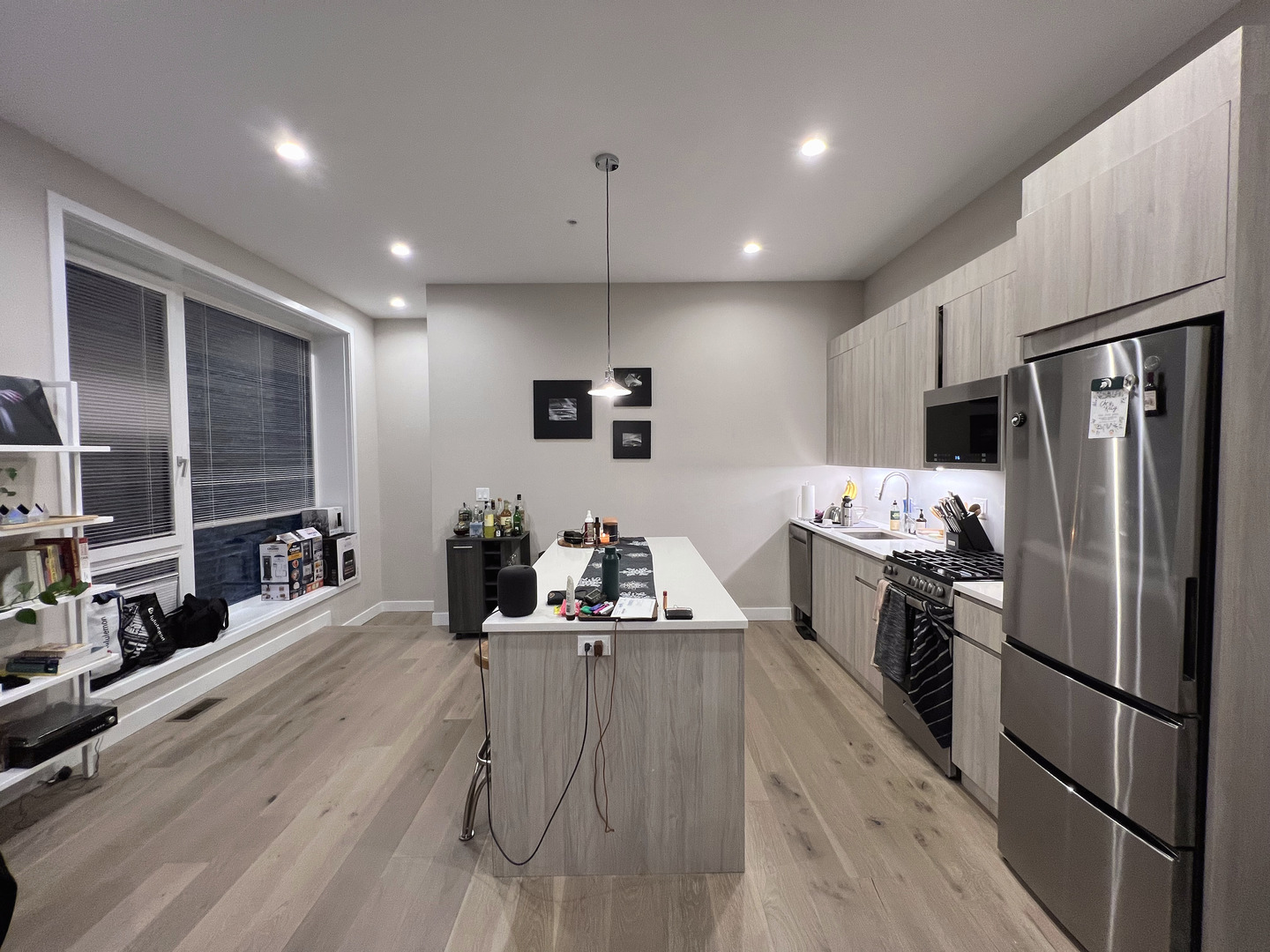 3757 N Sheffield Avenue Unit: 112