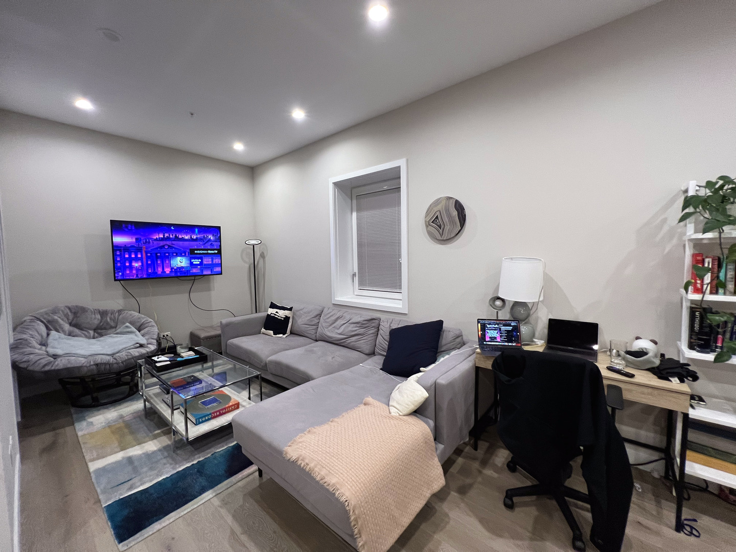 3757 N Sheffield Avenue Unit: 112