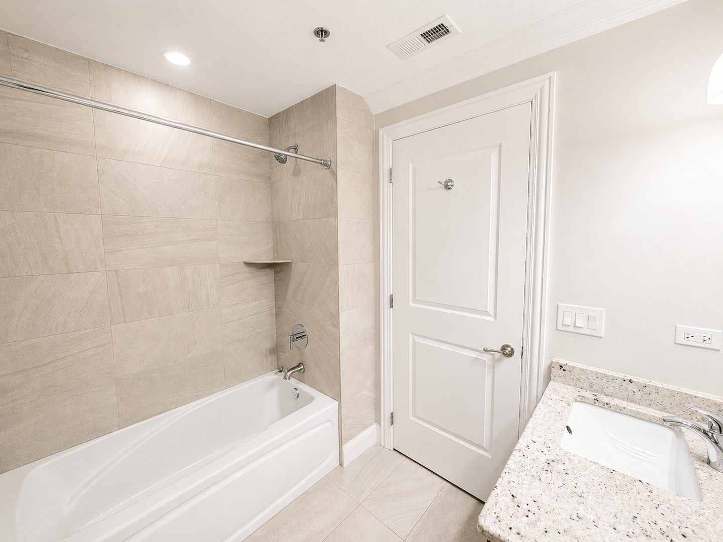 1002 W Van Buren Street Unit: 205