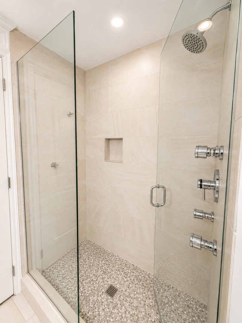 1002 W Van Buren Street Unit: 205