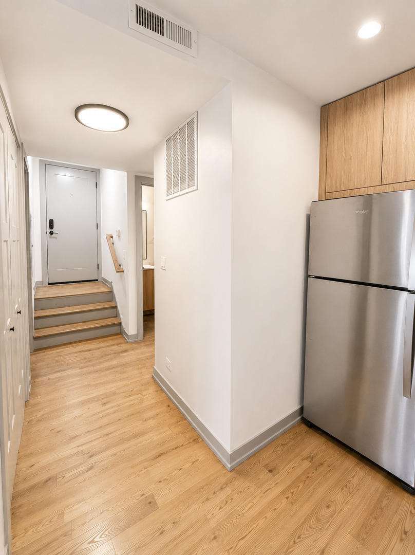 1331 W Estes Avenue Unit: G