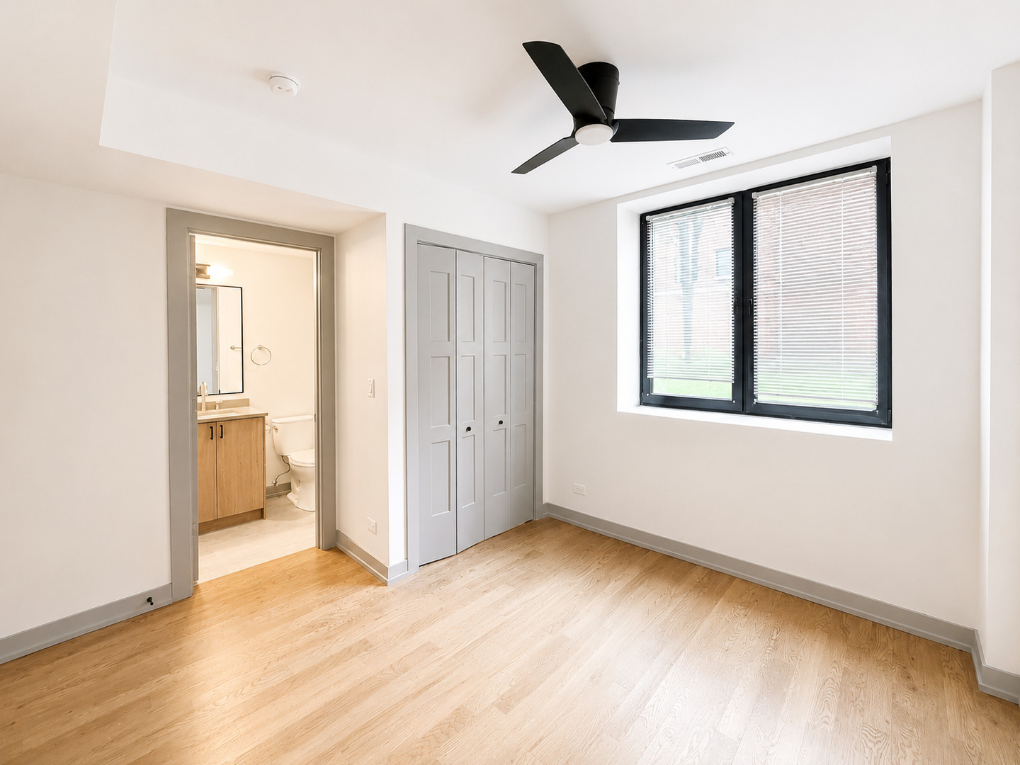 1331 W Estes Avenue Unit: G