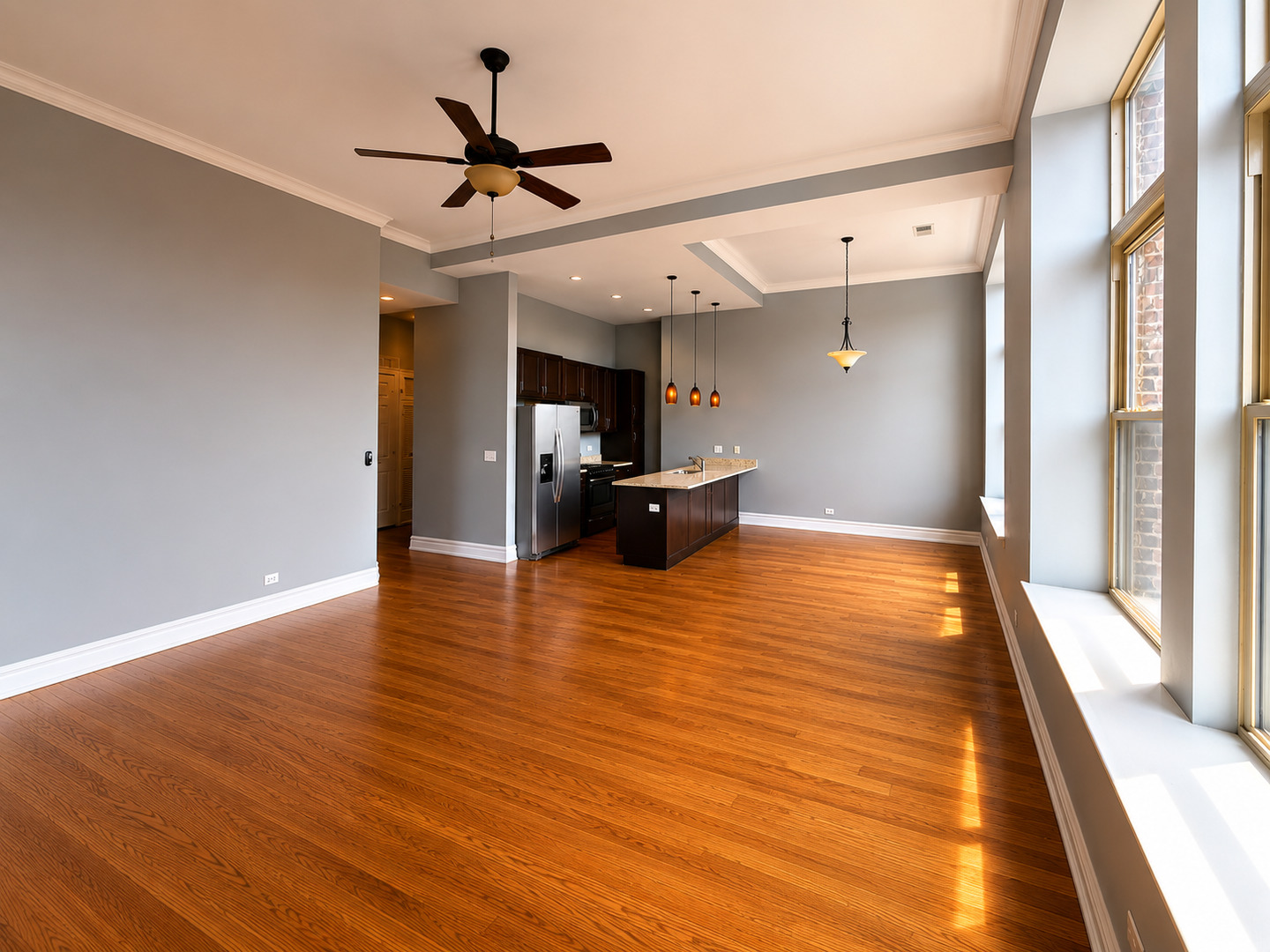 1470 W Carmen Avenue Unit: 301