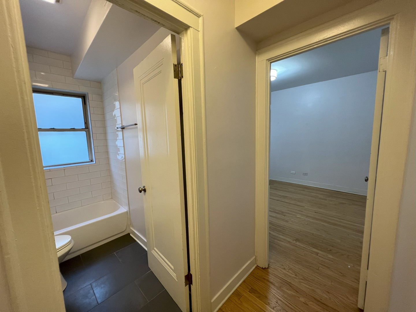 4843 N Ashland Avenue Unit: 2B