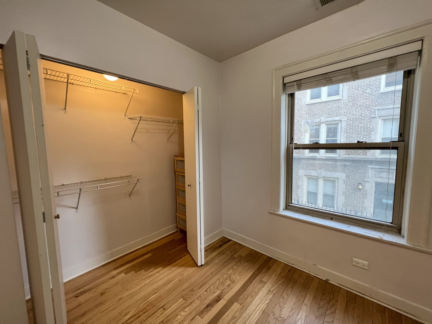 4843 N Ashland Avenue Unit: 2B