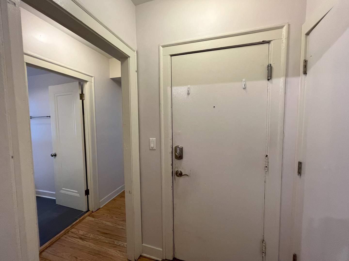 4843 N Ashland Avenue Unit: 2B