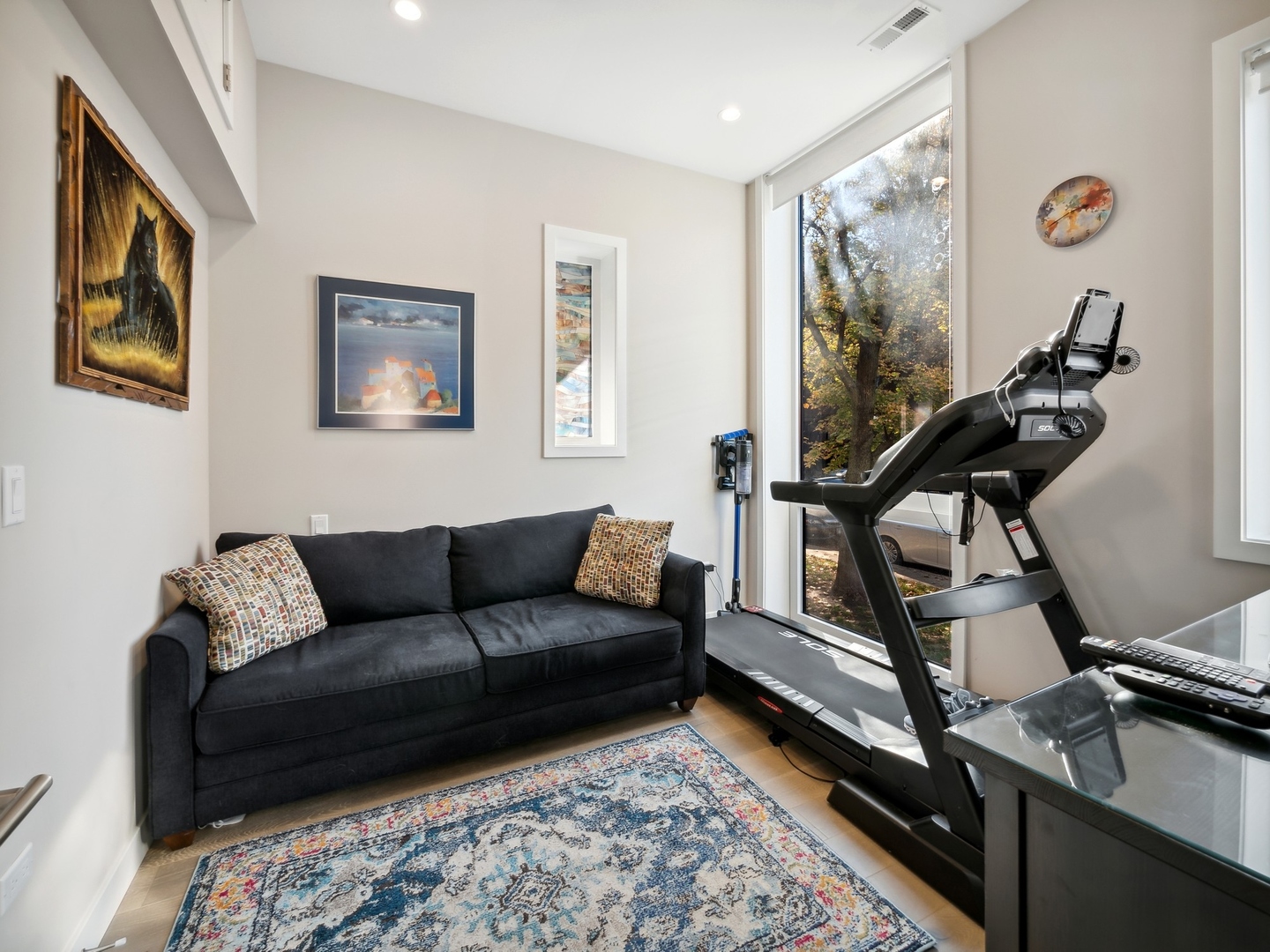 3757 N Sheffield Avenue Unit: 10