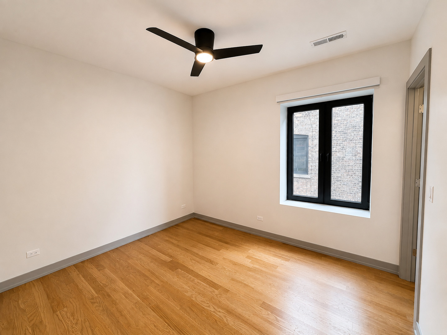 1333 W Estes Avenue Unit: 2A