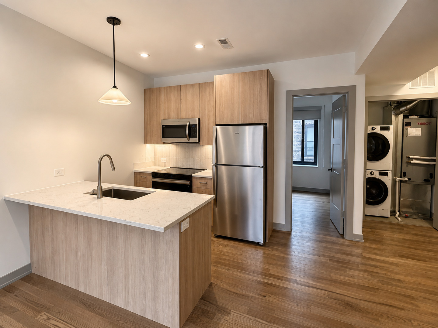 1333 W Estes Avenue Unit: 2A