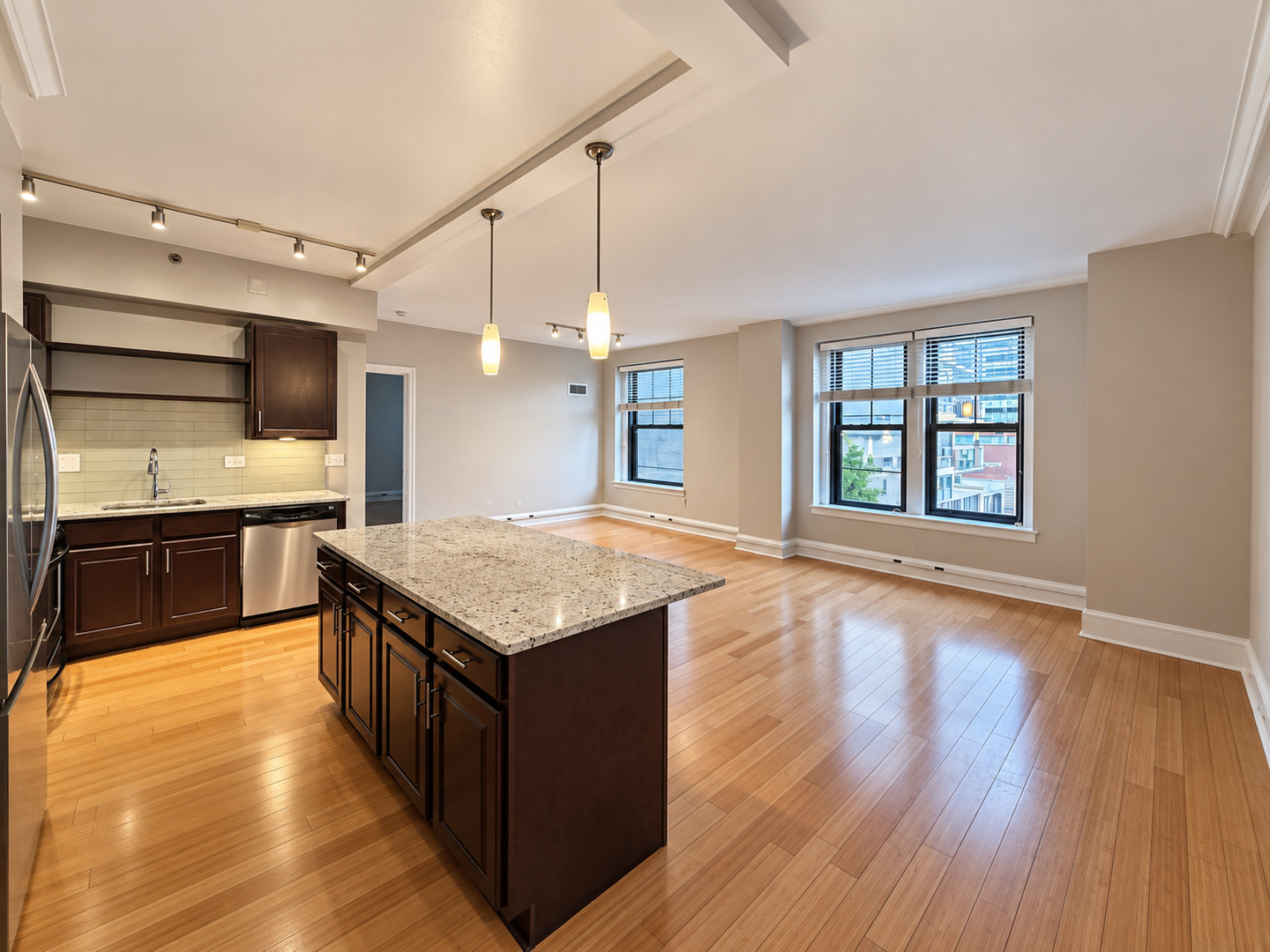 3170 N Sheridan Road Unit: 625
