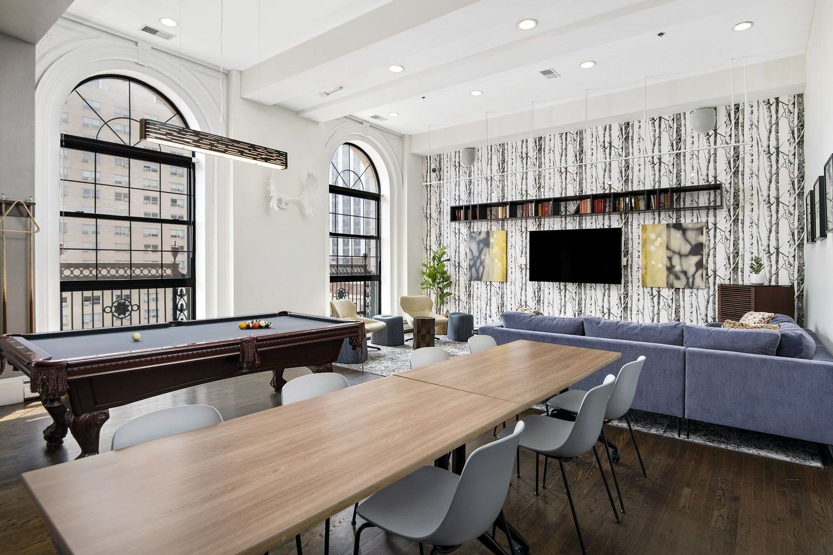 3170 N Sheridan Road Unit: 719
