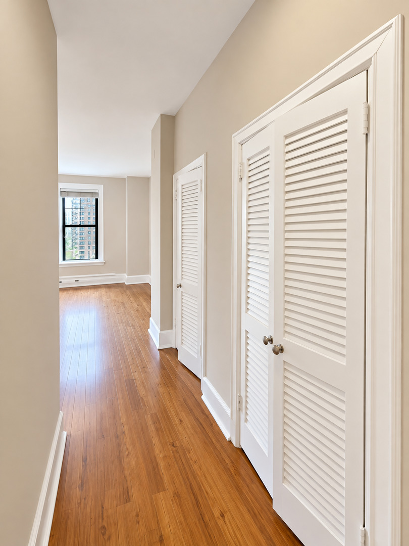 3170 N Sheridan Road Unit: 826