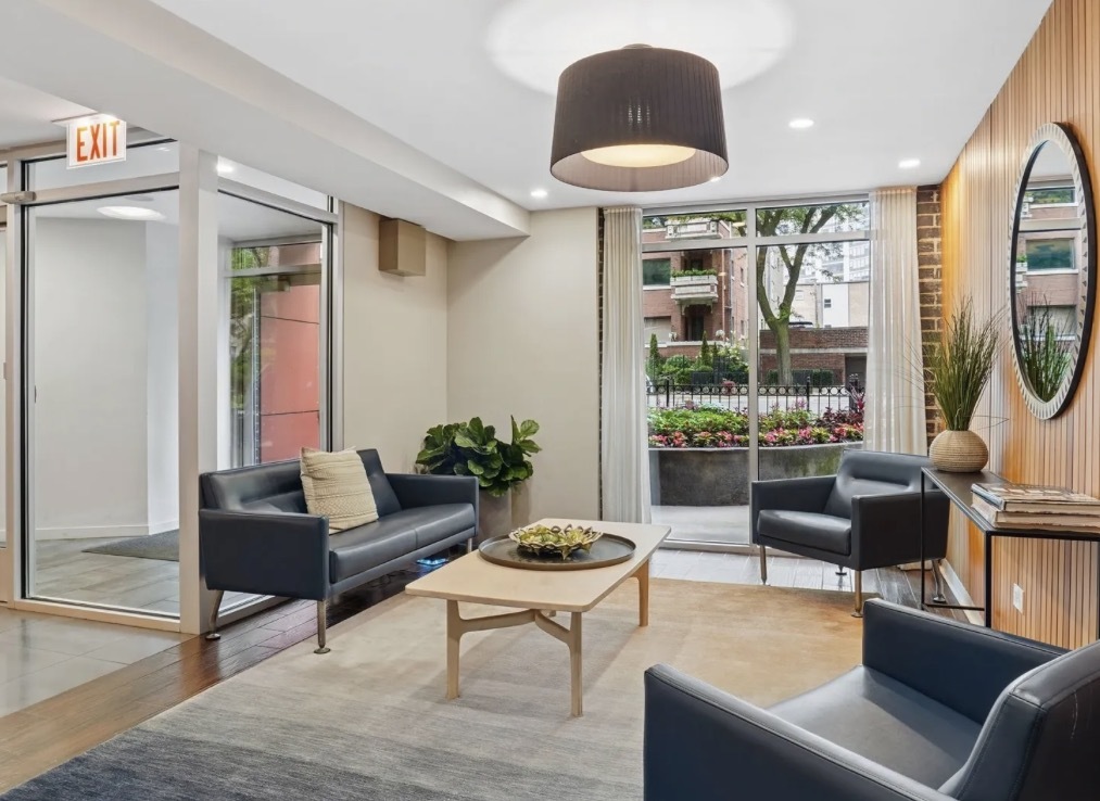 707 W Sheridan Road Unit: 405