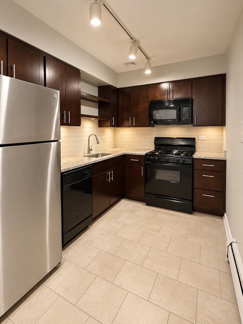 707 W Sheridan Road Unit: 405