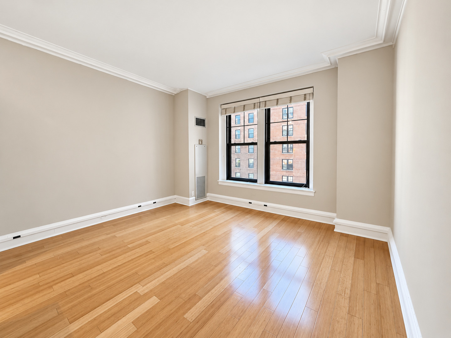 3170 N Sheridan Road Unit: 812
