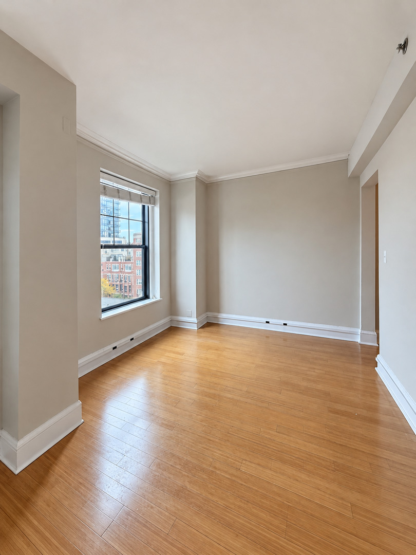 3170 N Sheridan Road Unit: 601