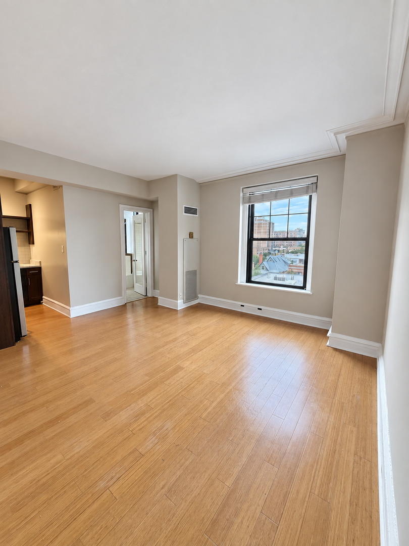 3170 N Sheridan Road Unit: 601