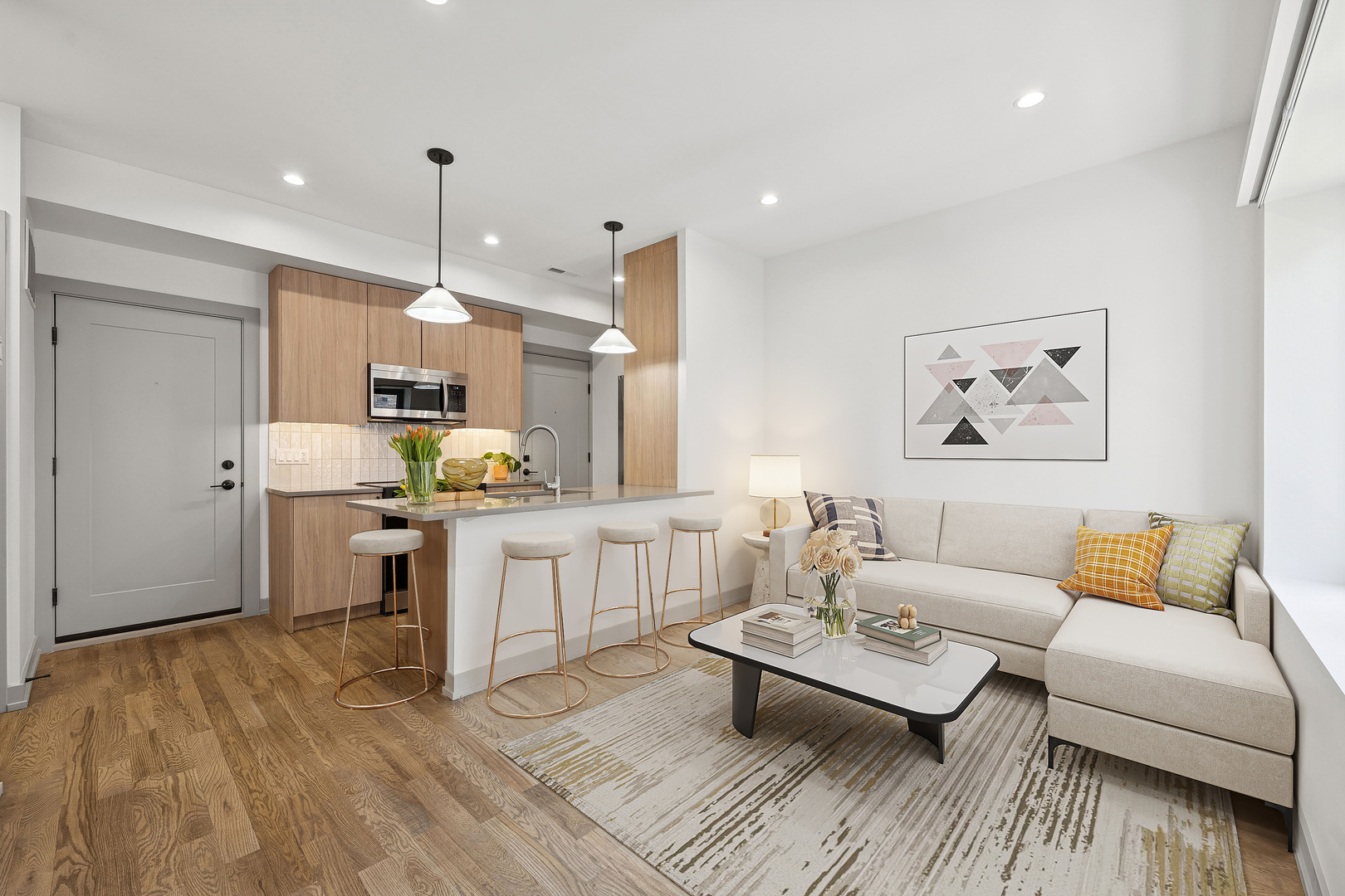 1341 W Estes Avenue Unit: 3D