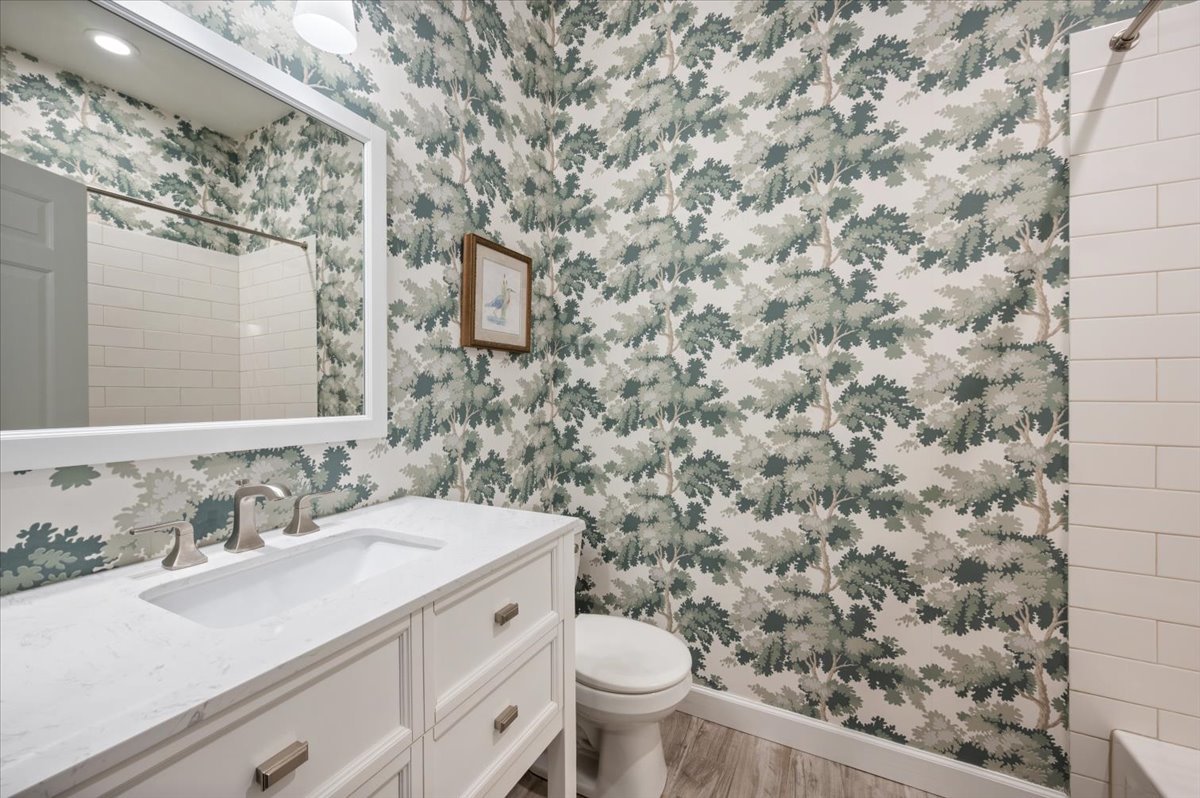 618 W OAKDALE Avenue Unit: 5