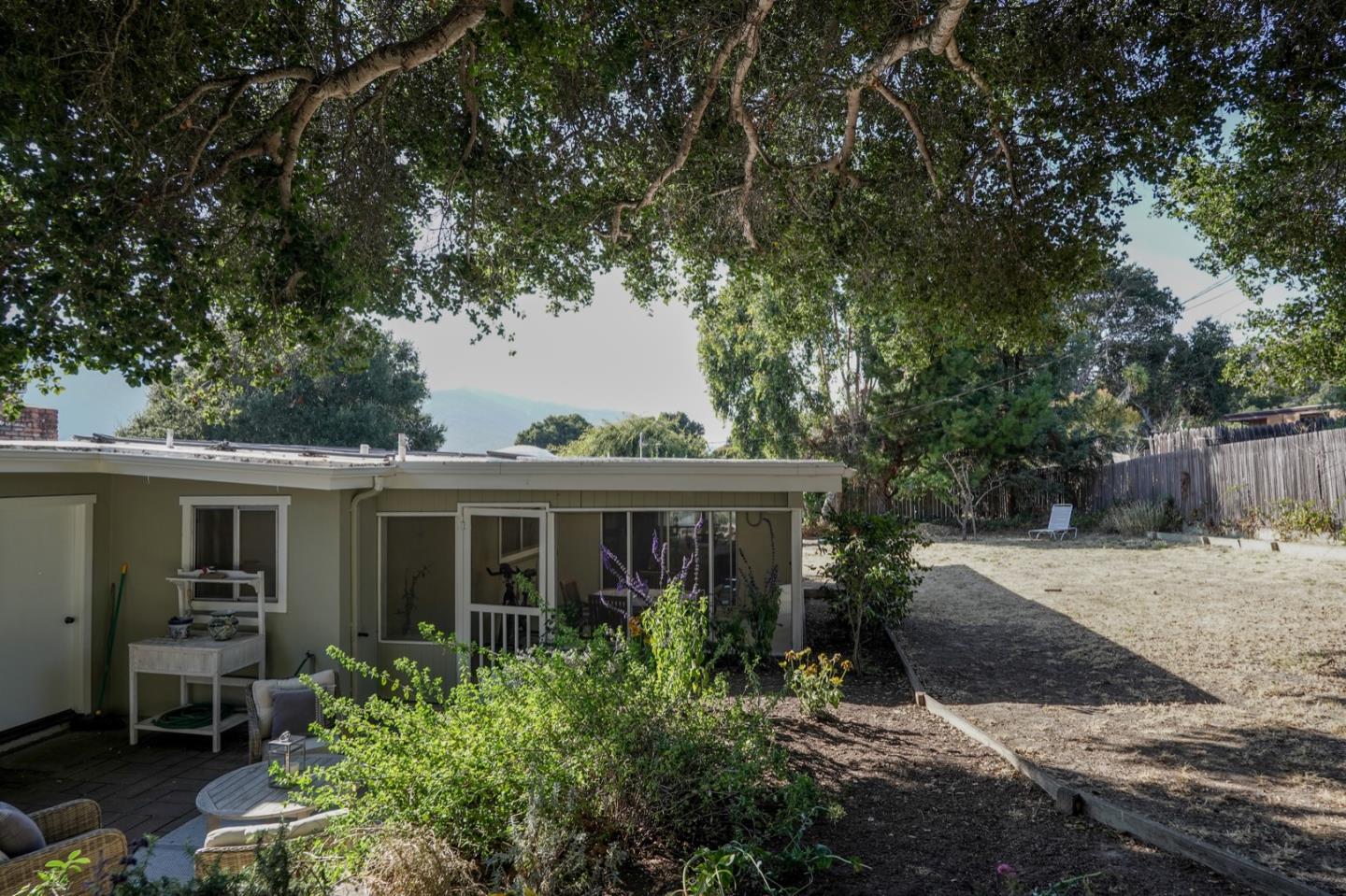 60 Lupin Lane