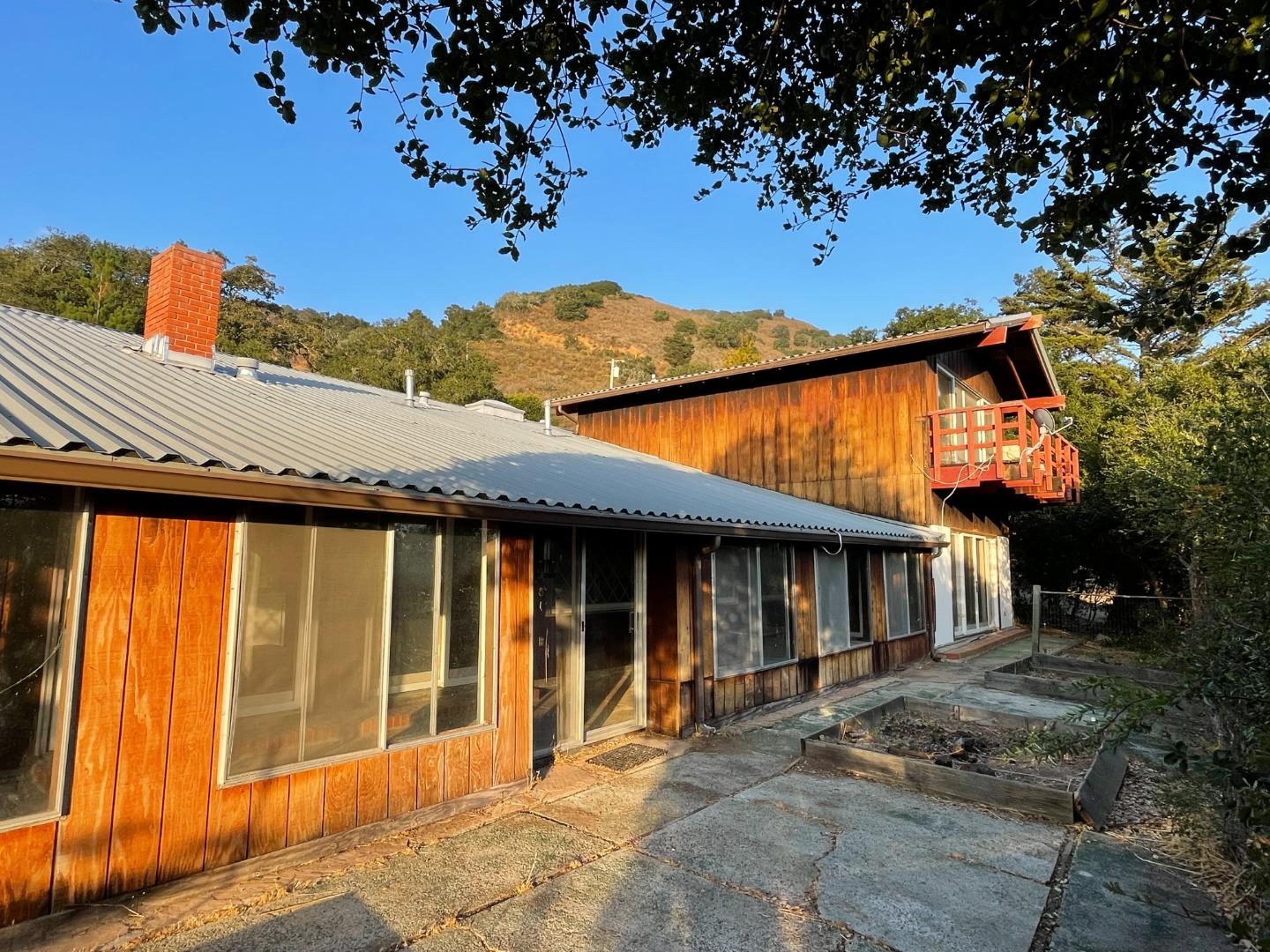 477 Laureles Grade Road