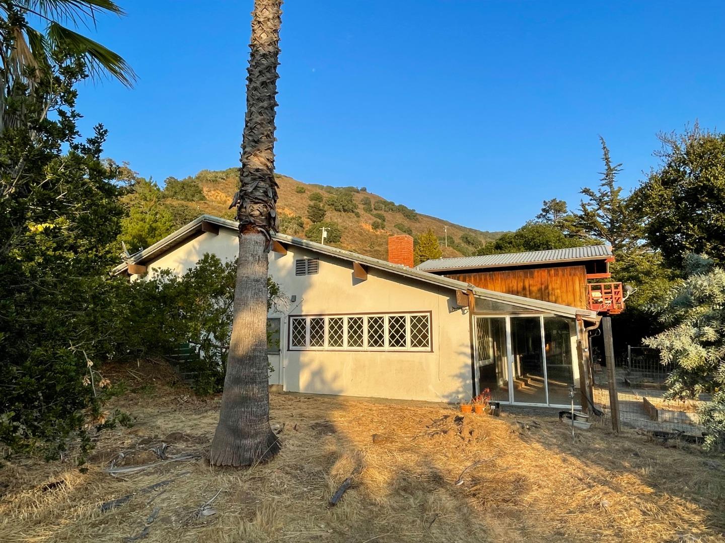 477 Laureles Grade Road