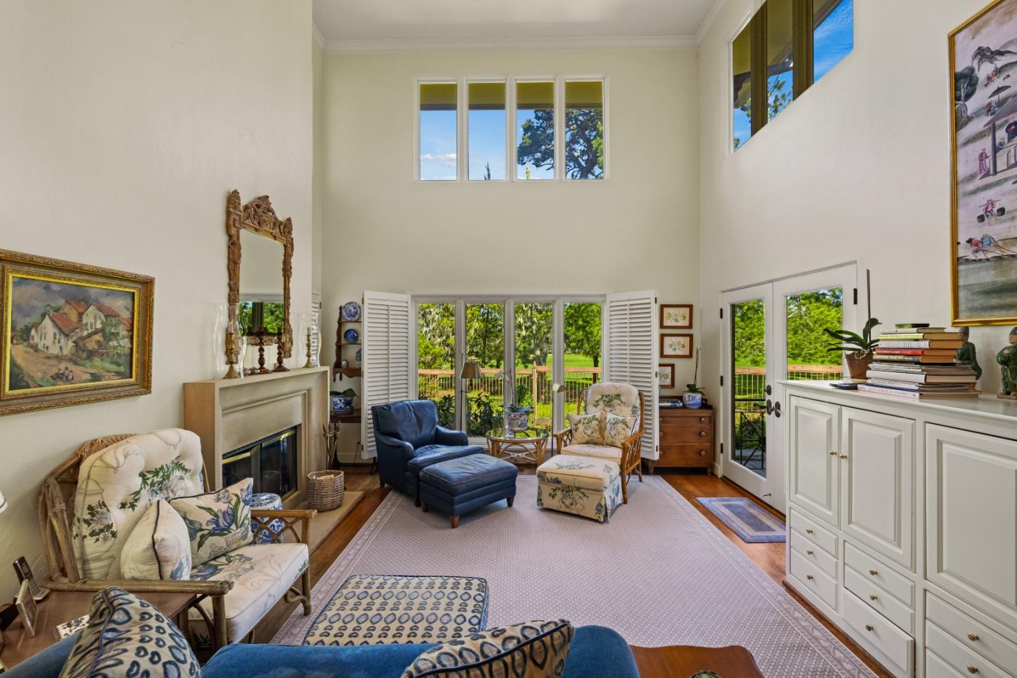 1221 Benbow Place