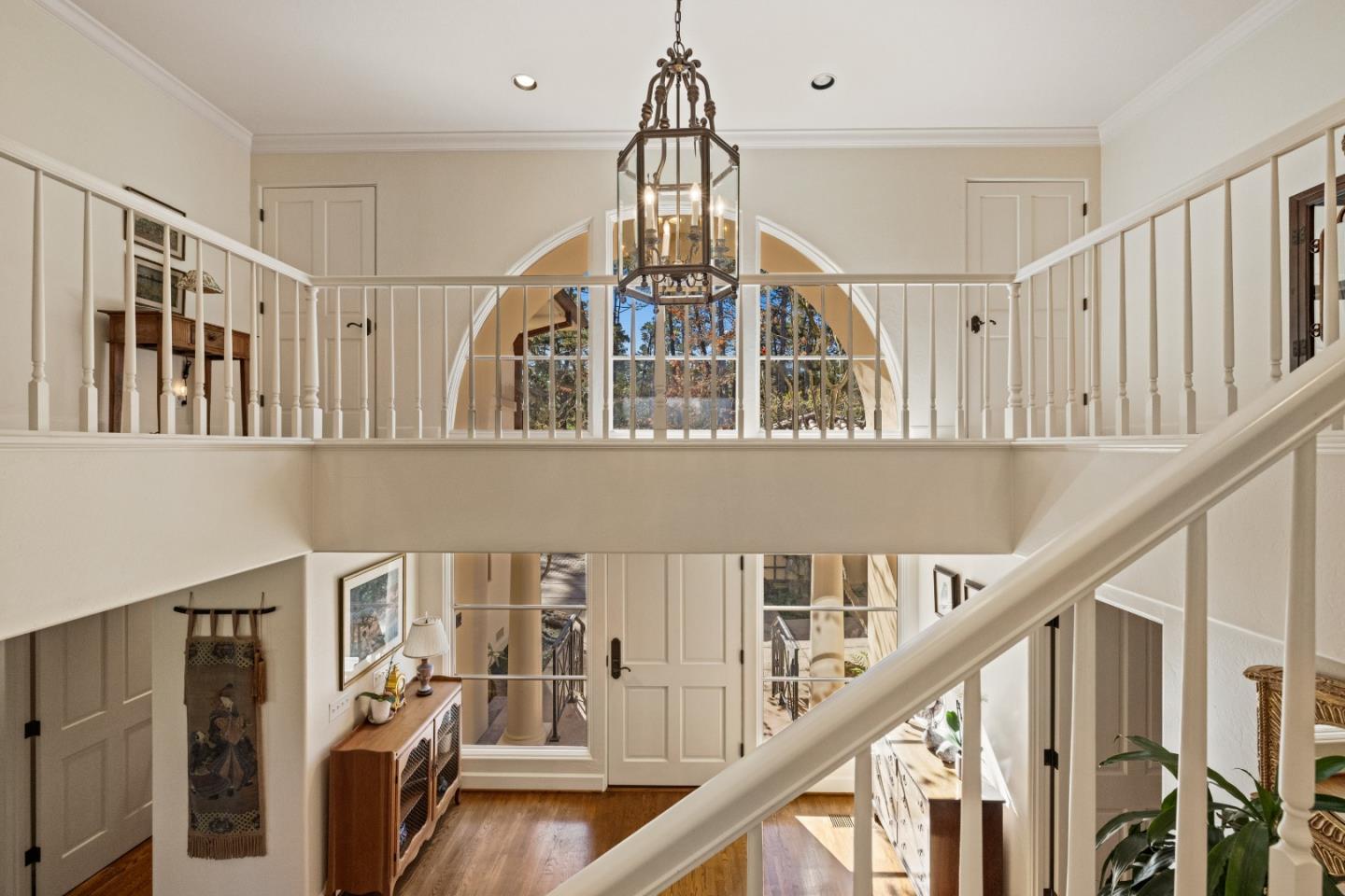 1221 Benbow Place