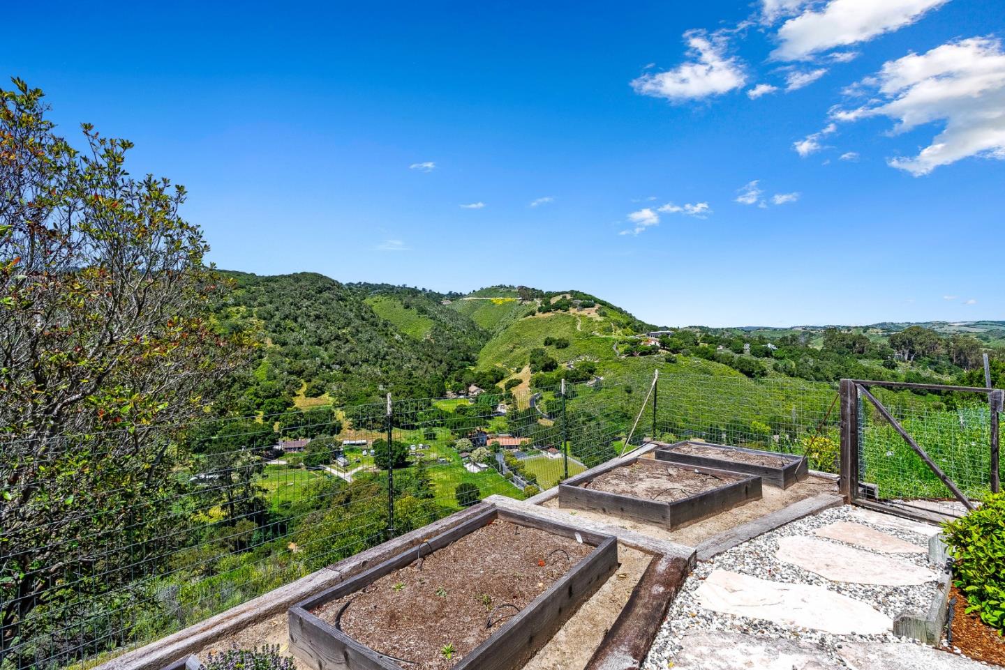 21 Calera Canyon Road