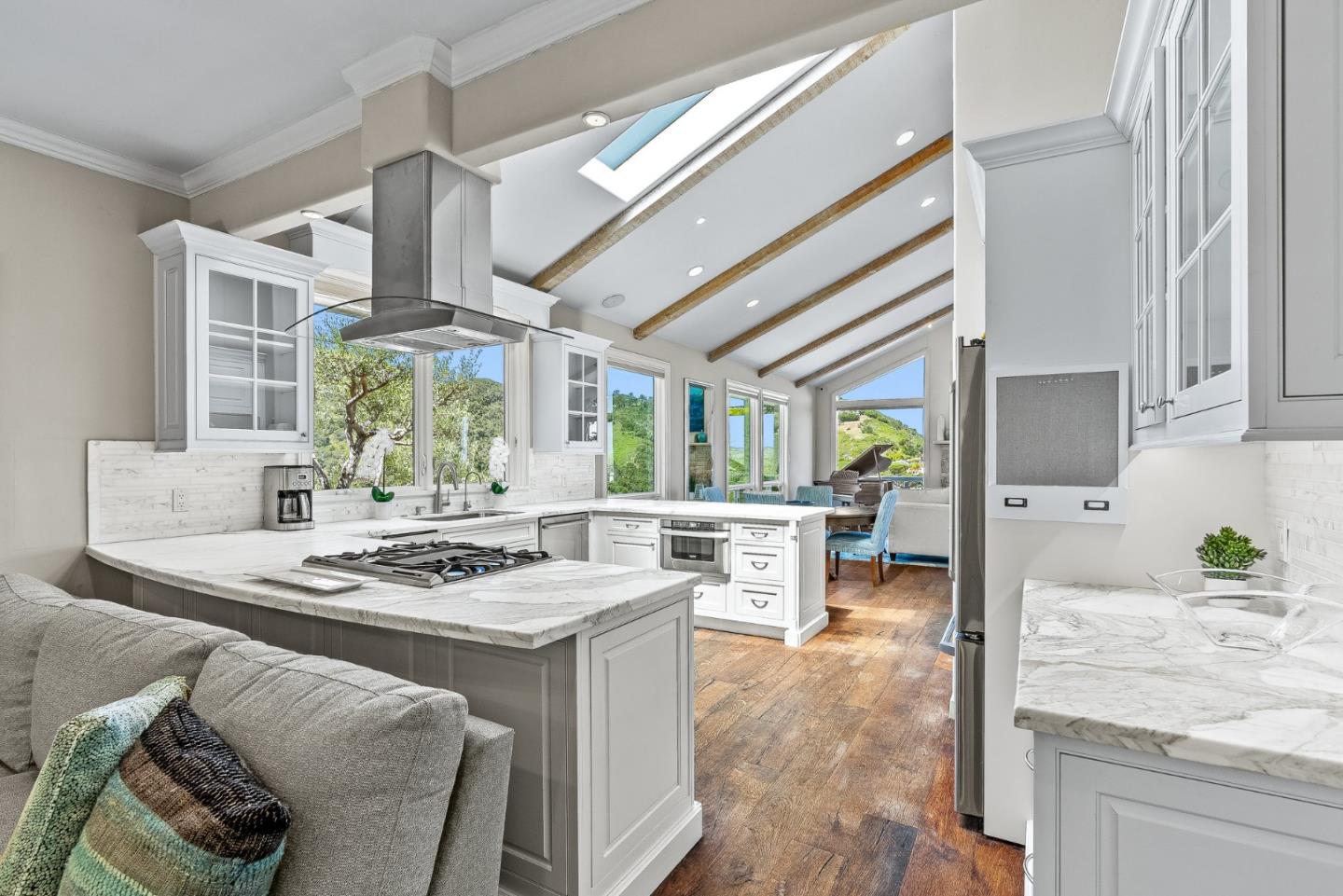 21 Calera Canyon Road