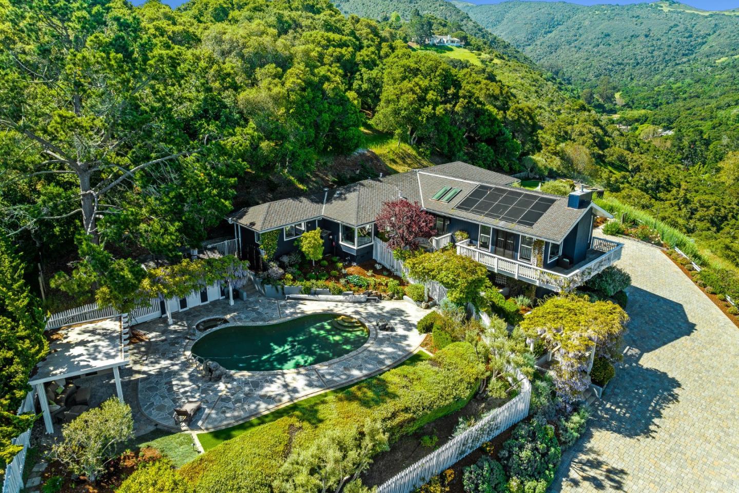 21 Calera Canyon Road