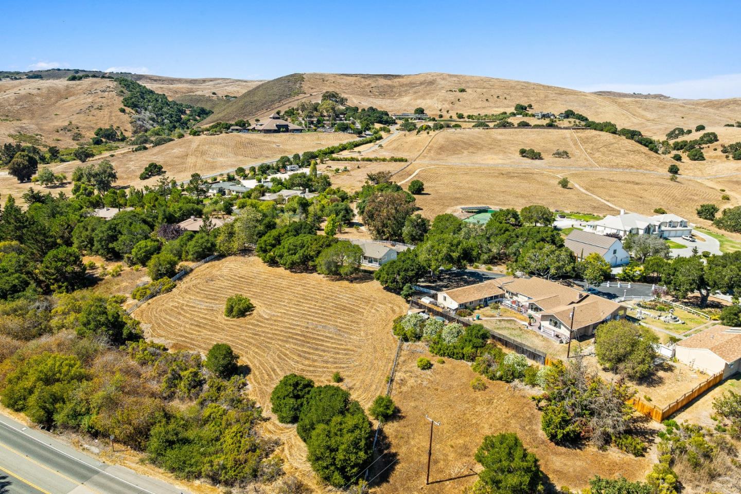 713 Salinas Monterey Highway