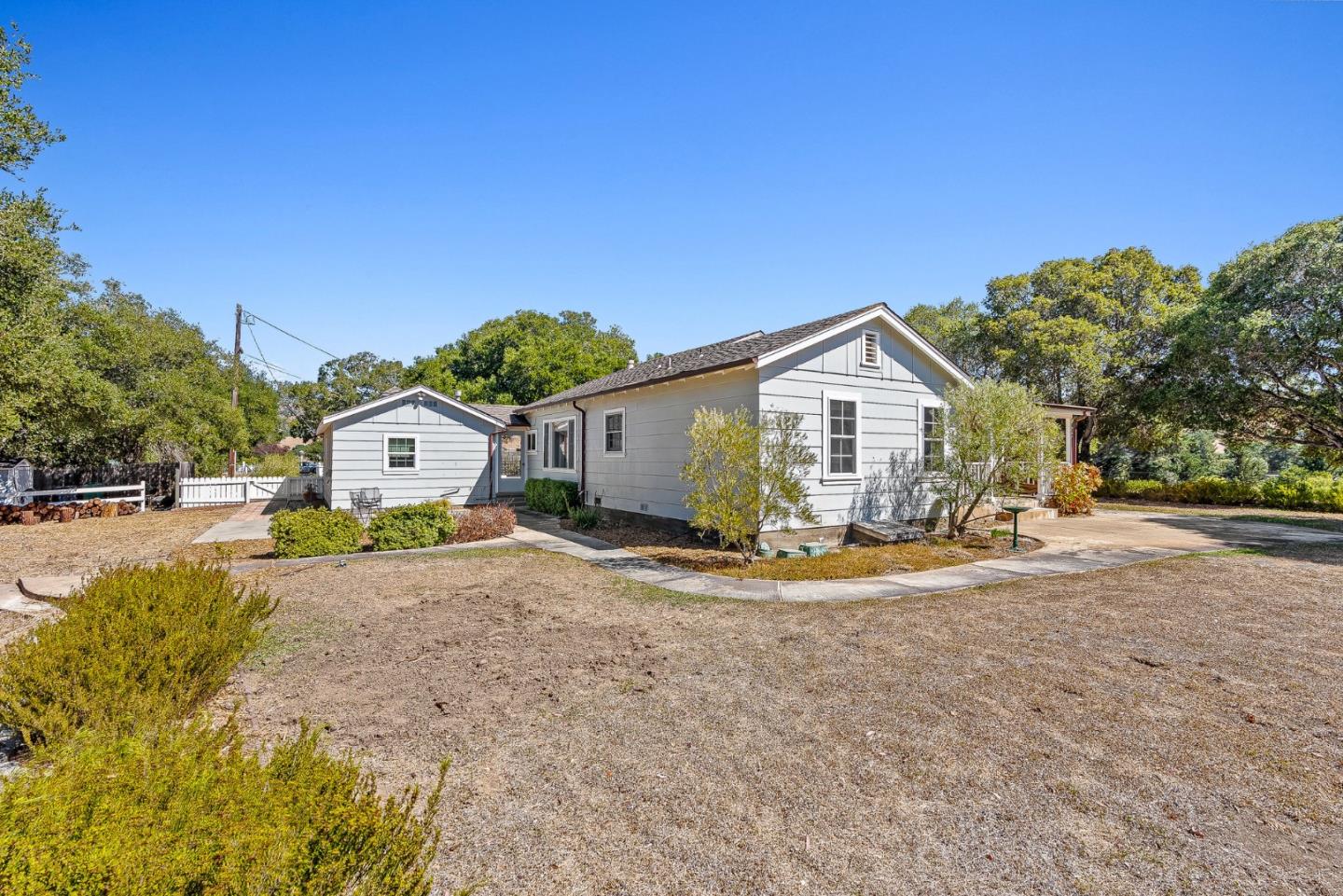 713 Salinas Monterey Highway