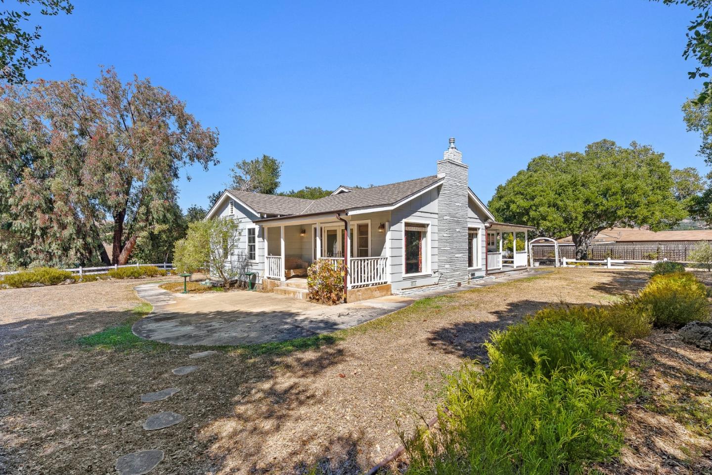 713 Salinas Monterey Highway