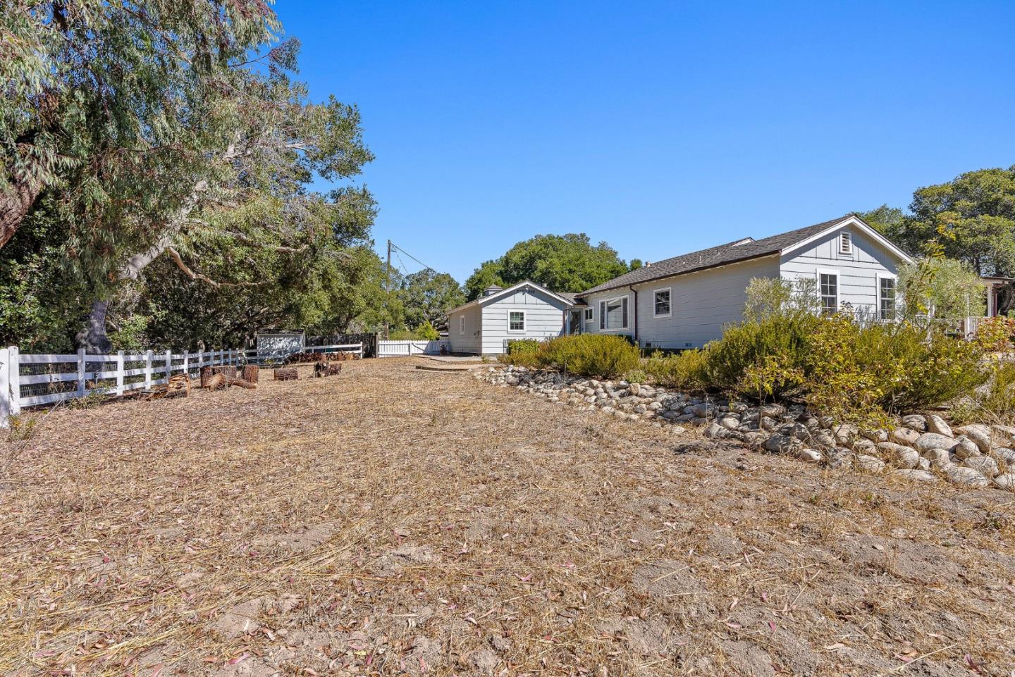 713 Salinas Monterey Highway