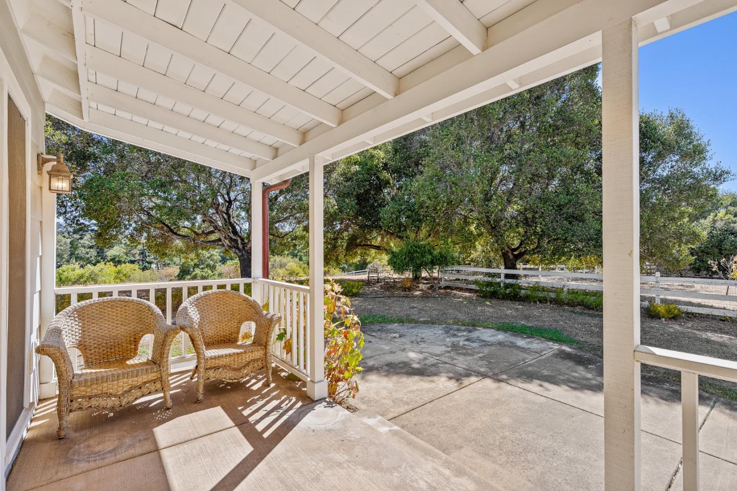 713 Salinas Monterey Highway