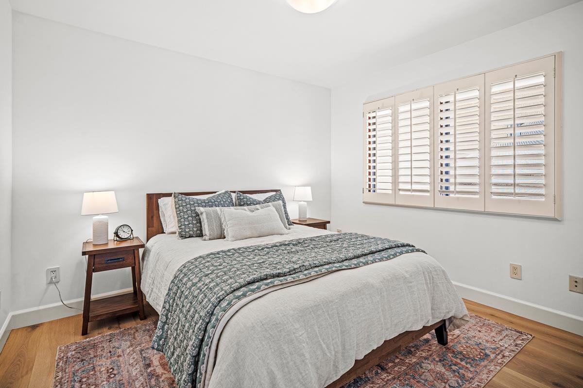 24911 Outlook Terrace