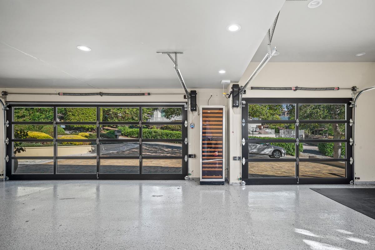 24911 Outlook Terrace