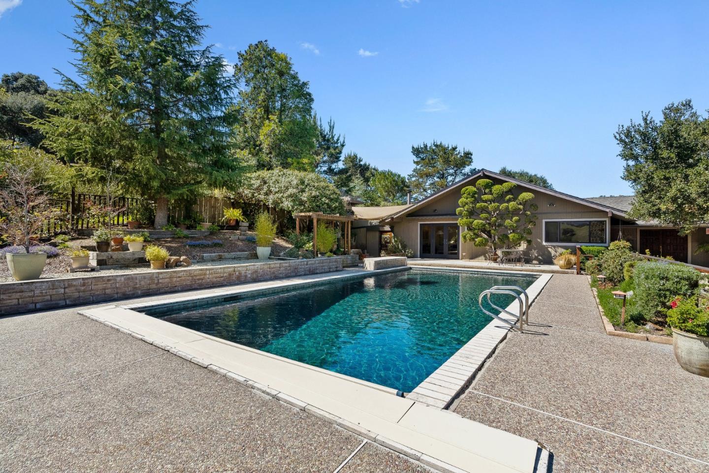 17 Calera Canyon Road