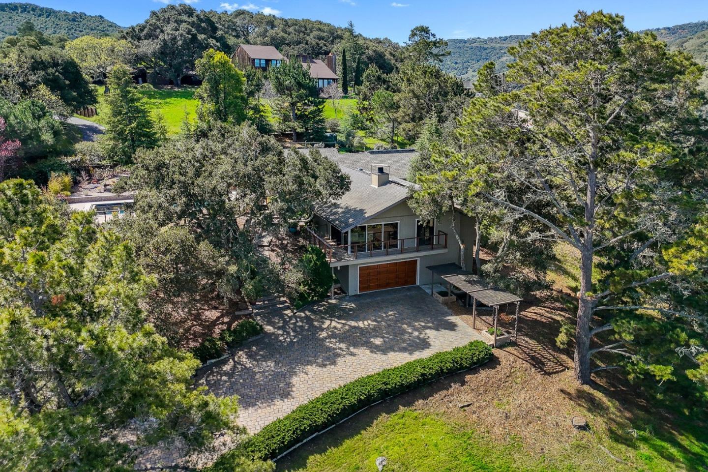 17 Calera Canyon Road