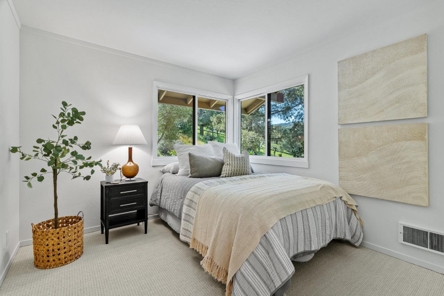 17 Calera Canyon Road