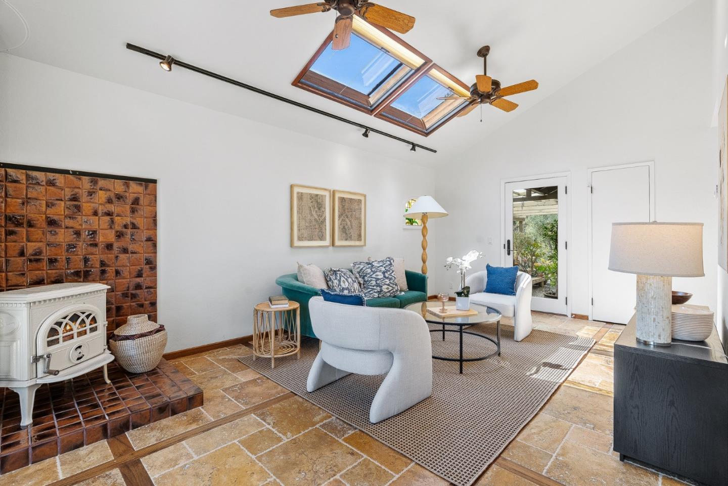 17 Calera Canyon Road