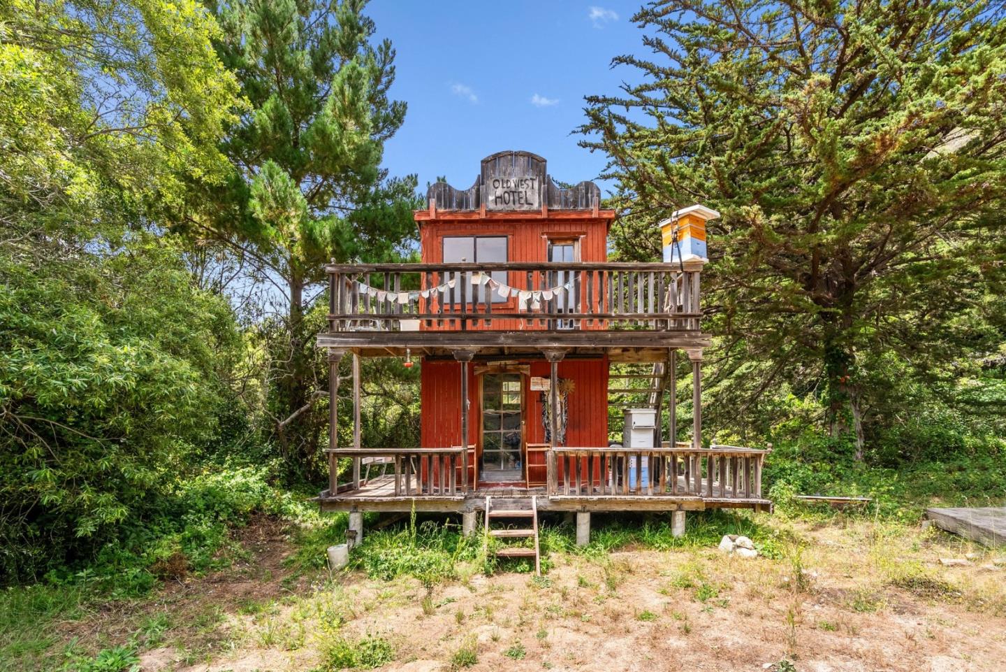 39350 Coast Road